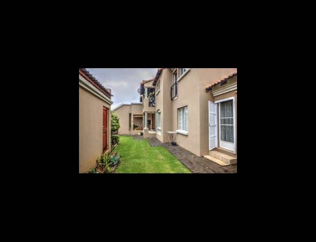 3 BEDROOM HOUSE FOR SALE IN POMONA